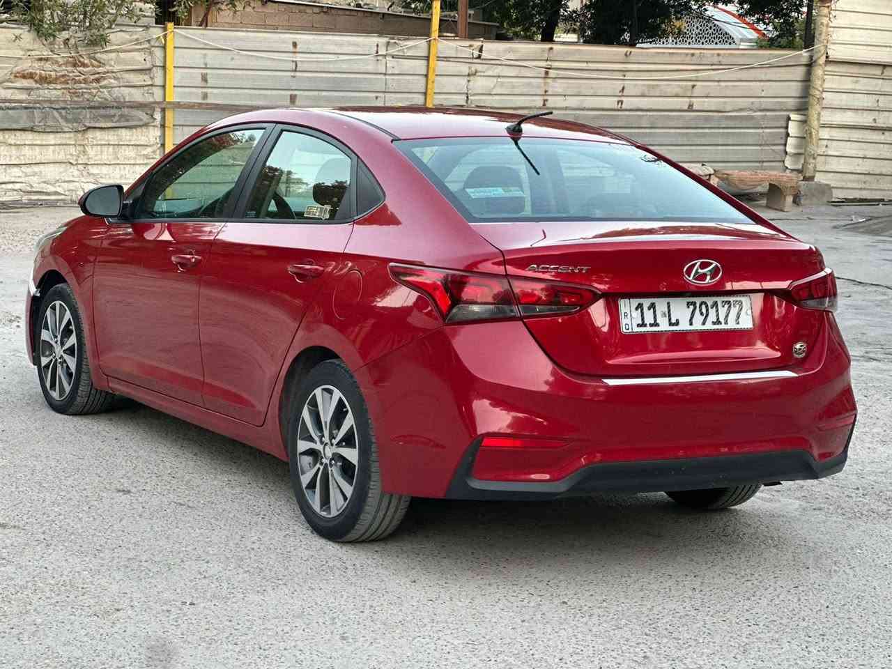 //
سلام عليكم ***********
سعر ١٠٤$ بيها مجال / مكان حي العامل
اكسنت موديل ٢٠٢١ رقم بغداد بسمي ماشيه ٥٤ مكينه ١٦٠٠ دوش كير AT المرغوب صدر كير مكينه كهربايات كلها تمام سياره جاهزه وكامله حادثها جاملغ وباب صور حادث بلمنشور هوه والسونار
