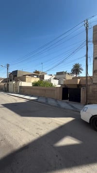 بيت للبيع يعتبر ارض في حي الجامعة محلة 627  المساحة 490  واجهه 14  نزا...