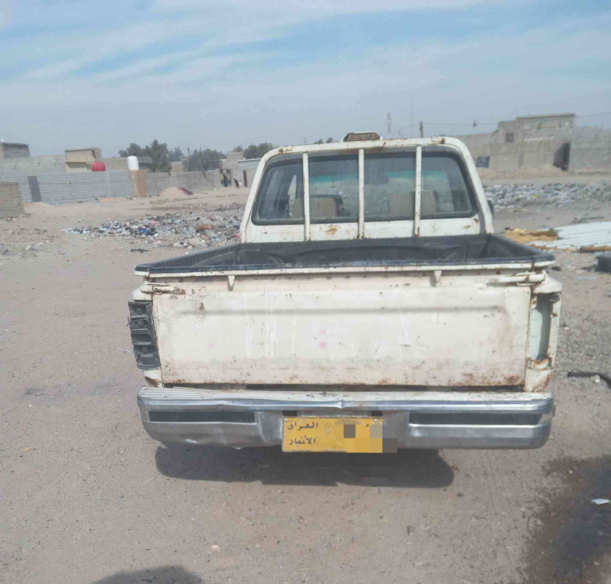 سلام عليكم دير موديل 7 مكينه ثري واي  وكير اتوماتيك كفاله بالمكينه والكير والحداديه والشاصي سيارة جاهزة رقمه الانبار راعيها ما واصله اتعهد حلال وحرام فقط مكاني بالبصره بالزبير خلف المعارض السعر 13ورقه وبيها مجال(سعر ستوته )لبيع او مراوس حسب القناعه(***********)
