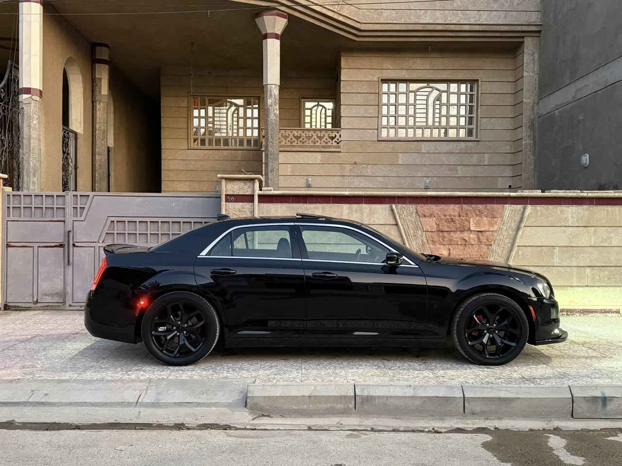 السلام عليكم شباب من رخصت اخونا الادمن المحترم عندي هاي لاوباما 2021 C حادثها مرفق بصور صبغ بيها 3 قطع لاماميه فوول بانوراما كشنات تتفه تبريد مري قلاب بجم اس السياره حلوه ناصبه ماشيه 68 الف رقم اربيل تحويل وكاله حاظر عارضها 240 او بيها مجال مكاني بغداد حي القاهرة ***********
