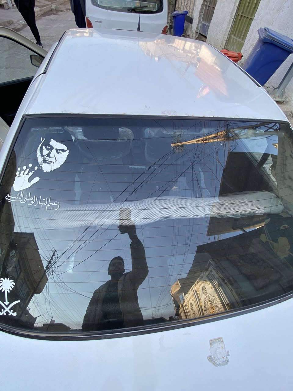 للبيع فقط
بيجو GLX 2009
فقط بنيد مبدل وصبغ هلالات
كير محرك خير من الله لاتنقيص ولاتبخير 
صدر جديد تخم تاير باسمي تحويل مباشر
السعر 41 بيها مجال 
العنوان الزعفرانية

‭0773 957 7459‬
