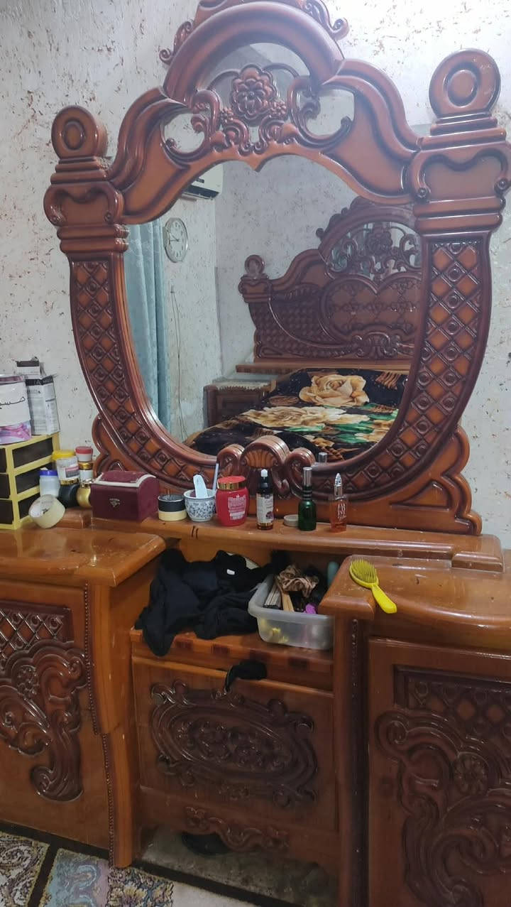 غرفه نوم عراقي البيع سعر 600مكان ناصريه شراي يتفضل خاص بس شراي


**إذا كنت صاحب هذا الإعلان وتريد حذفه لأي سبب، رجاءا أرسل رسالة إلى الدعم الفني**