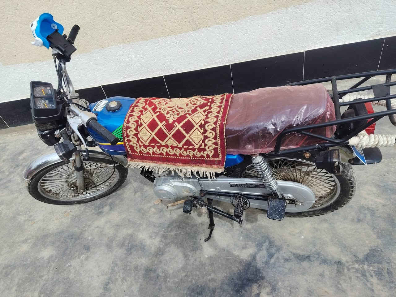 يا لله متاح دراجه موديل 20اوراق اصوليه كهربائيات محرك كله خير من الله  مال جناي رسني او نتصال وبيك خير وتدلل ‏‪***********‬‏
