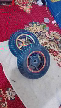 وياله وتايرات جديد لل بيع  ‏‪07886428425‬‏