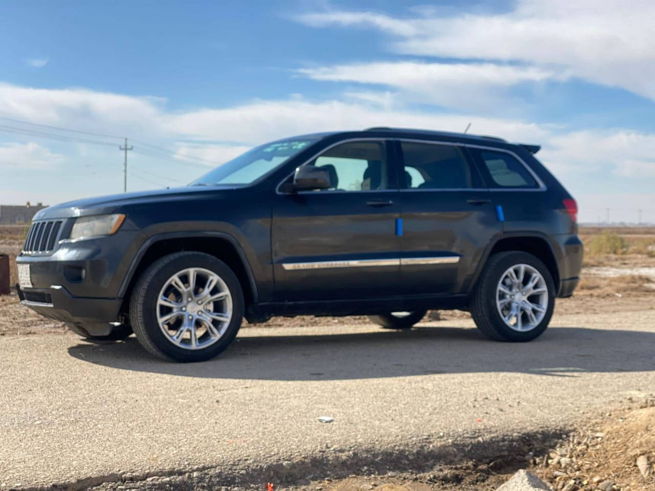 لبيع جيب لاريدو موديل 2011 سنويه مجدده صبغ عام جماليه ًمكينه هيمي سعرها 135ورقه رقم بغداد  رقم ***********شراي يتصل مكلف بنشر
