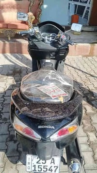 سلام وعليكم فورزه صفر 10 للبيع  و 7كير 4تحويلات  مديل 2010 رقم كامل وس...