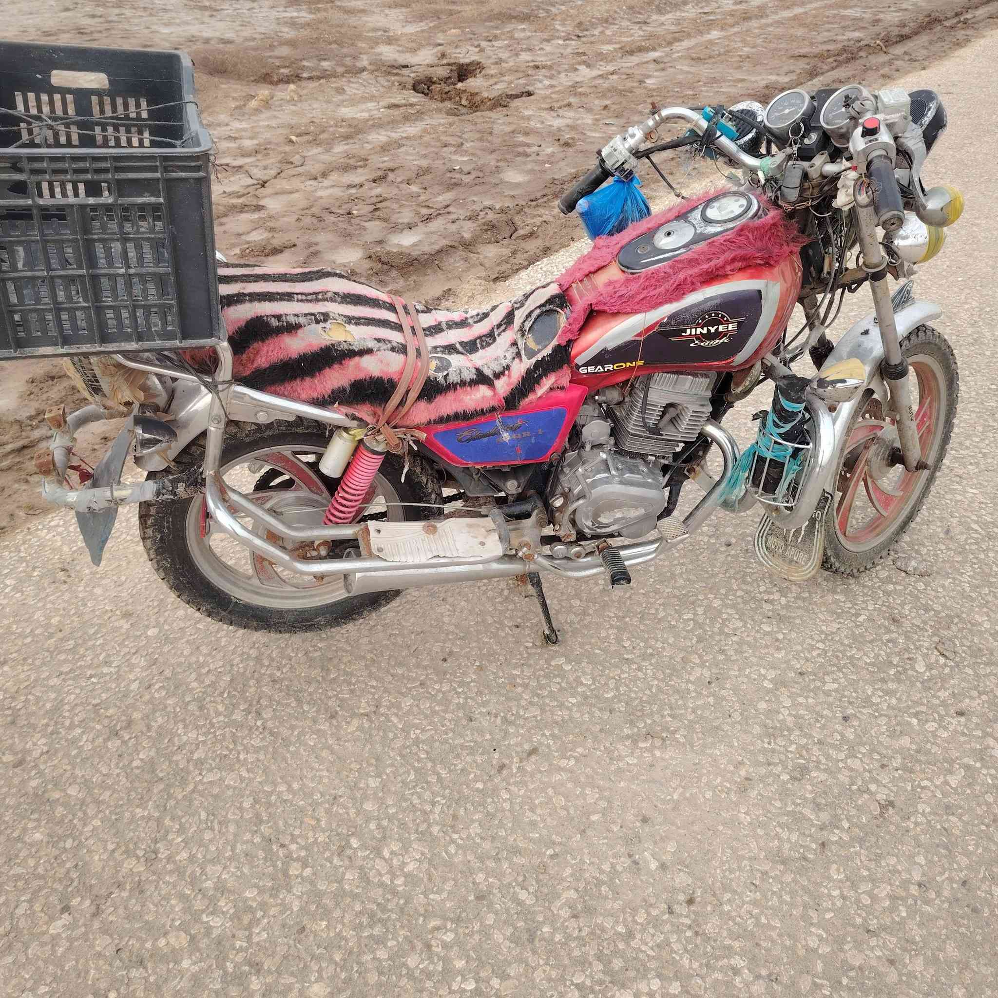 دراجة لبيع مديل 2016 ديوانيه قضاء الحمزة رقم الهاتف *********** دراجة مكفوله من كلشي
