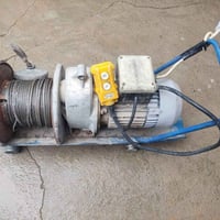 ونج تصعيد المواد ألأنشأيه ألي يريده خلي يتصل 07501223011