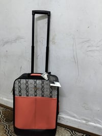 ليبل جديد • اكسسوار • للمدرسة