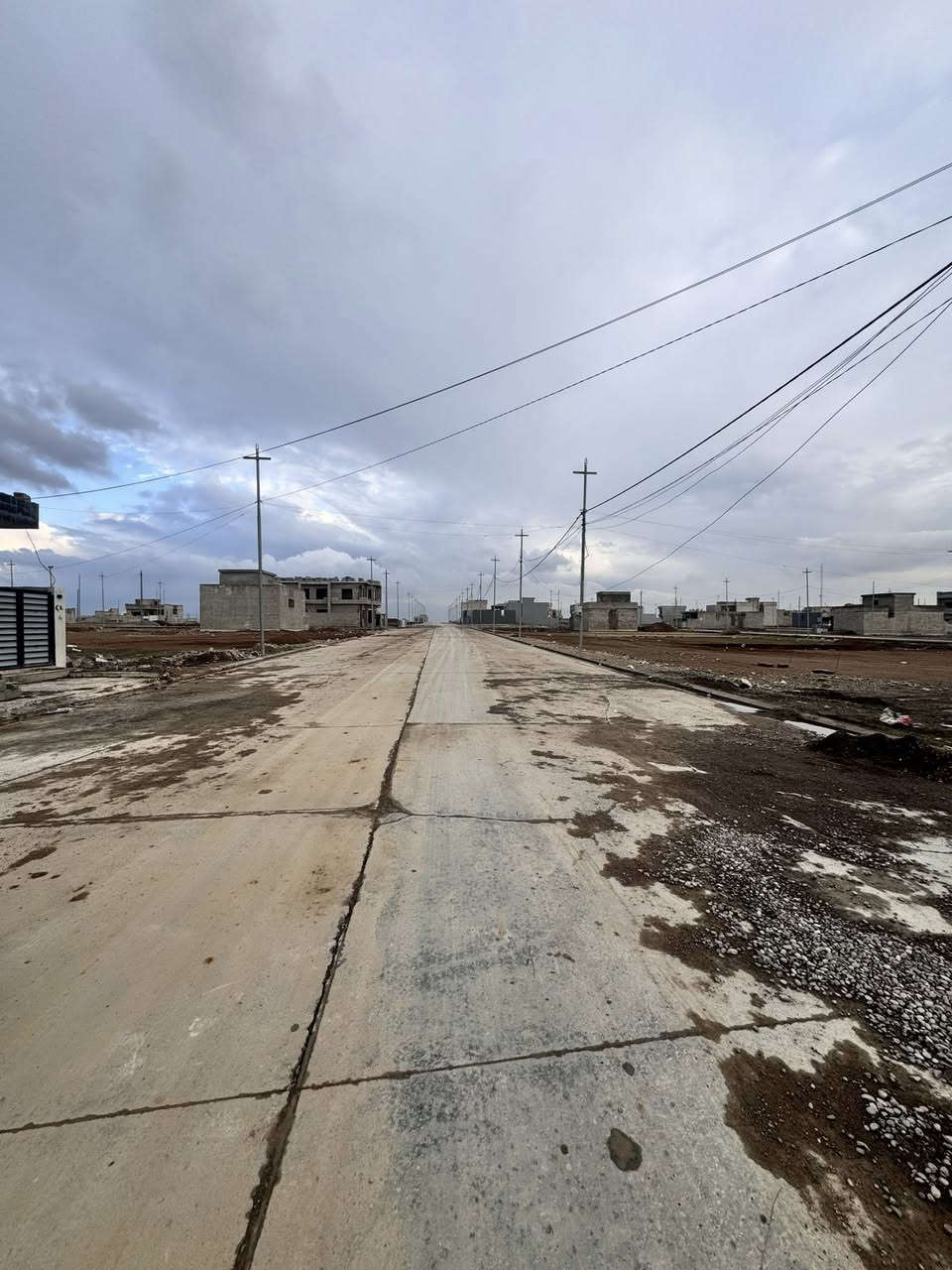 هيكل للبيع قيد الانشاء 
مكتب عين الوطن التعليم العالي
الموقع التربيه الثالثه 

🔹 مساحة :150م ، واجهة7,5 ، عمق : 20م

🔹 شارع 20 ، خدمات كاملة متوفرة

🔹 يتكون من طابقين  

ط1 : غرفة ، استقبال ، هول ، مطبخ ، صحيات ، 

ط2 ثلاث غرفه ومشتملات 

مجهرة بكافة الانظمة الحديثة -

دكتات - سبالت - غسالات - انترنيت - دشات

للاستفسار اكثر مراجعة #عين الوطن  الكائن في حي التعليم العالي -التربيه الربعه

***********
