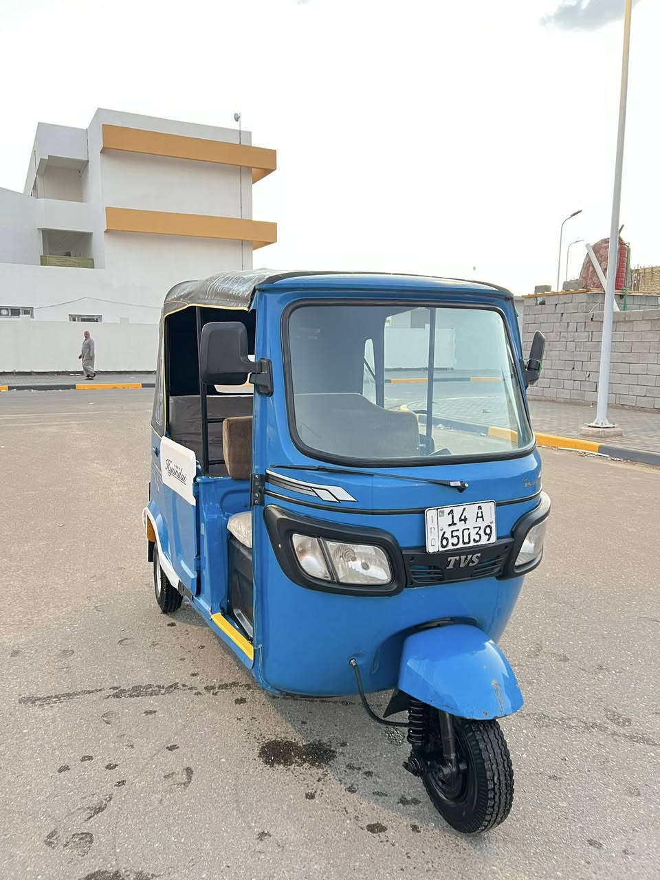 السلام عليكم تكتك للبيع 2022 رقم وسنويه تحويل ثاني يوم
تكتك بديها (كفاله عامه)

السعر 8 مليون (بيها مجال قليل)

رقمي ***********

مكاني: البصرة - قرب المدينة الرياضية
