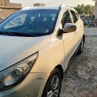 للبيع هونداي توسان 2011خليجي محرك 2000دوش العنوان بغداد  رقم التلفون 0...