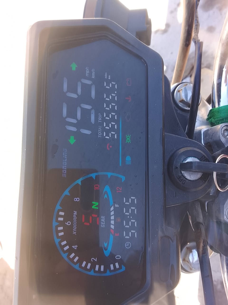 السلام عليكم دراجه سيفان للبيع 2024 دراجه جاهزه دراجه حلاويه السعر 600 وبيها مجال***********
