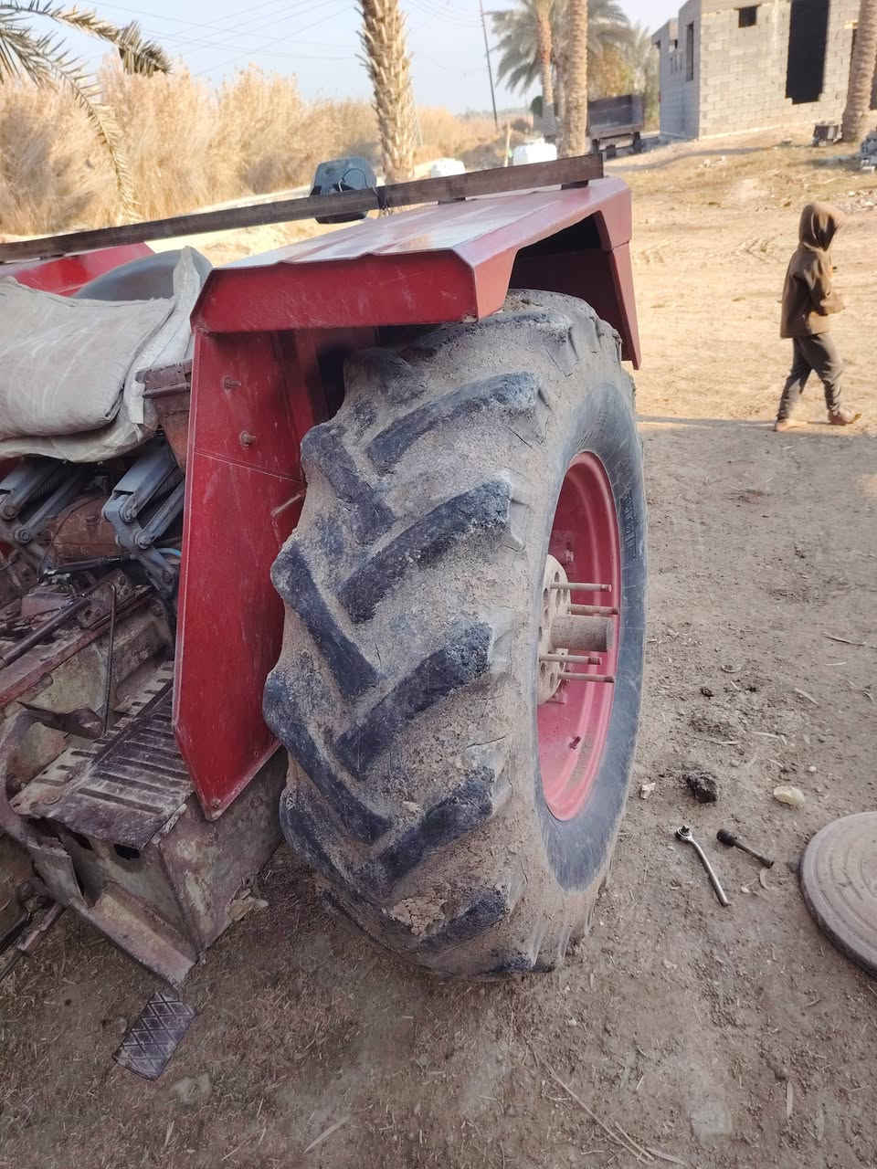 السلام عليكم تايرات عنتر 28 للبيع ب 350 بيه المجال مكان سده  الهنديه مهناويه ((***********)))
