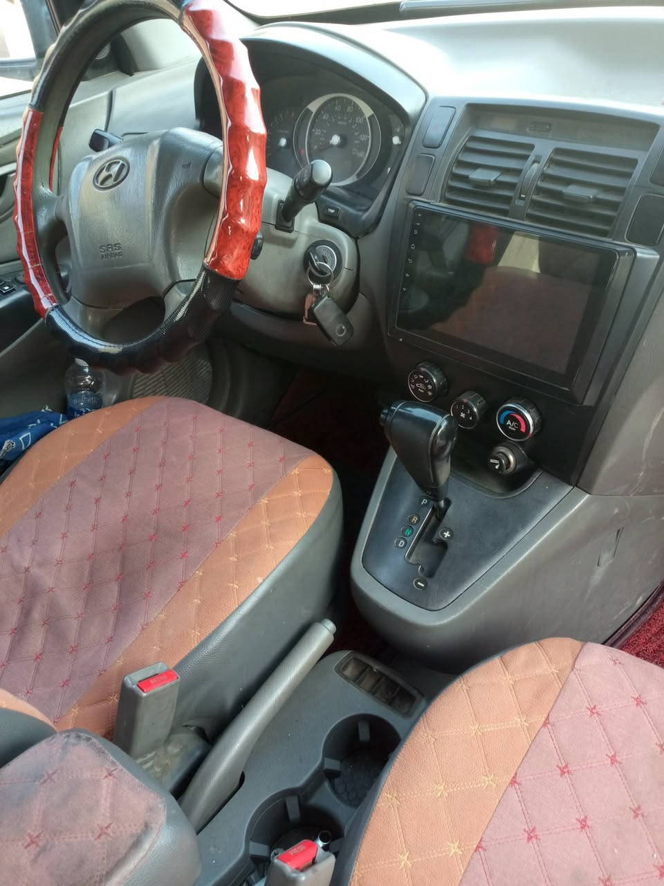 توسان محرك ٢٠٠٠ موديل ٢٠٠٨ رقم وهزه جديد  بأسمي بيه ٣ قطع صبغ بدون دواخل كير محرك مكفولات سياره جاهزه السعر 97 الرقم ‏‪***********
