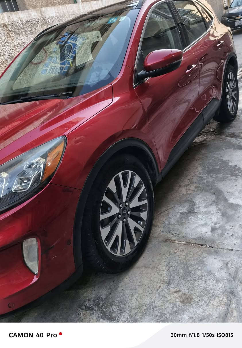 السلام عليكم
للبيع
فورت اسيب 
موديل2022 هايبرد
تقرير غرق شغالة و ماشية من المزاد
مواصفات/بلاتينيوم
الاتصال/***********السلام عليكم
للبيع
فورت اسيب 
موديل2022 هايبرد
تقرير غرق شغالة و ماشية من المزاد
مواصفات/بلاتينيوم
الاتصال/***********
السعر 165
