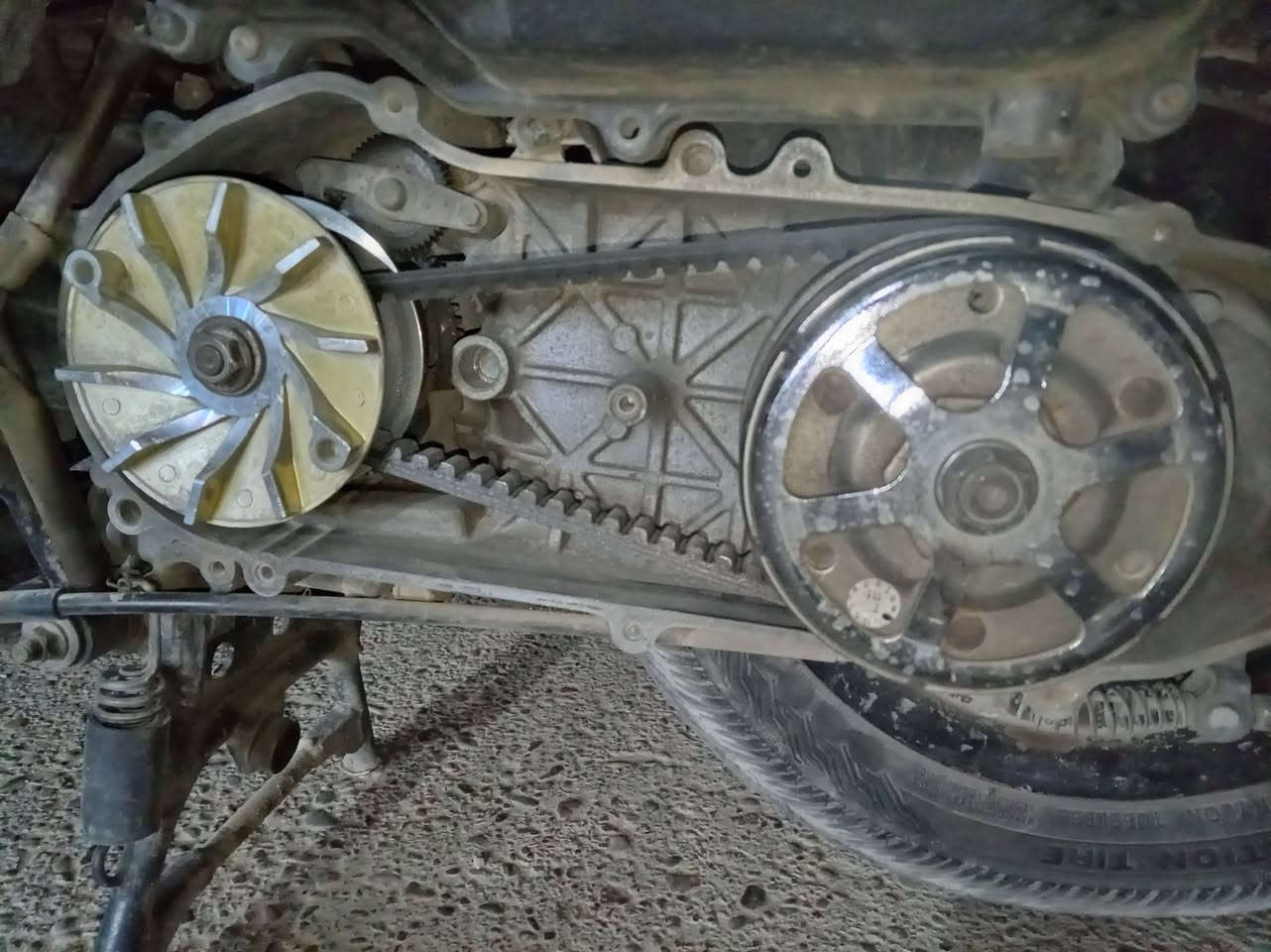 سلام عليكم سكنس جبلي نوزل 
بوشه 58.5 محور رياضي 
1. كلج امامي RGS وكلج خلفي طاسه رياضي
2. ستيرن رياضي
3. يدات بريك TOPO
4. دبل خلفي رياضي
5. قبق فلاوين
6. قطره دهن
7 جوزه


**إذا كنت صاحب هذا الإعلان وتريد حذفه لأي سبب، رجاءا أرسل رسالة إلى الدعم الفني**