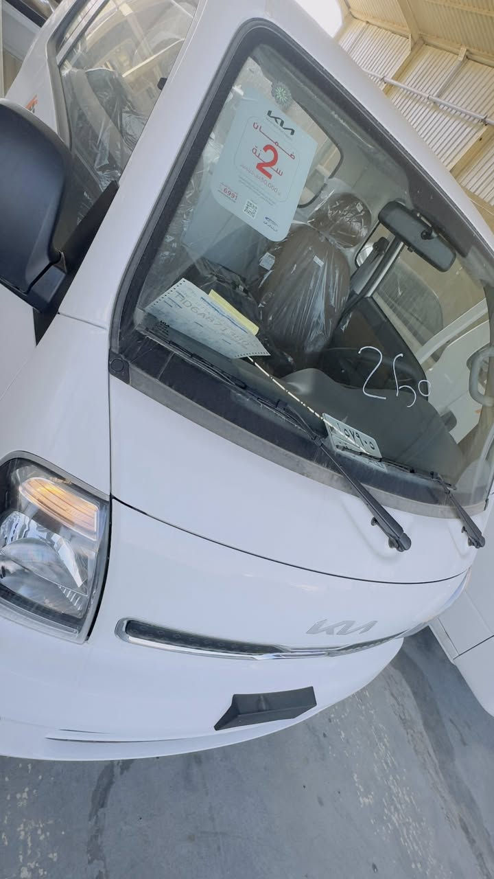 اللهم صل على محمد وآل محمد 
على بركة الله توفر كيا حمل ٢٧٠٠ ✔️
موديل 2025 👍
ضمان الشركة الدولية  ٢سنة 🔥
للاستفسار ***********☎️
