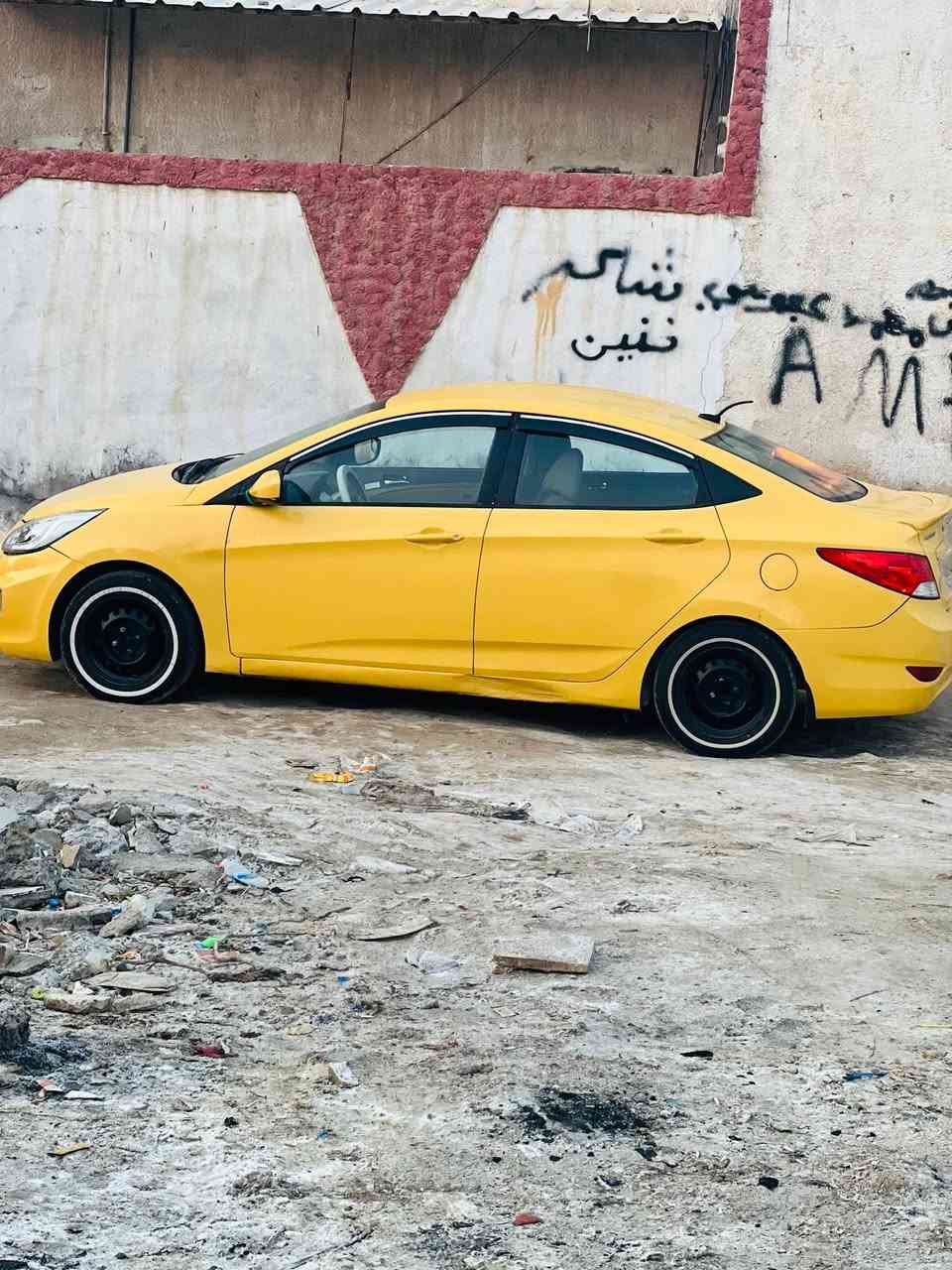 سلام عليكم سياراه اكسنت موديل 14
سياراه خير من الله مال جناي برغي مابيه نقص 

حداديه جديداه امن الله كله جديد خلفي او امامي 

تبريد ثلج ❄️ منظومه جديداه قبل شهر مسويه 

تخم تاير جواه جديد ابو الخط أويله جداد 

رقم النكليزي بسمي ثاني يوم تحول شرط. التحويل 

حادثه بس بنيد او بيه شويه من الجاملغ اليسر 

منظومه زنون جديداه مكينه لا تبخير لا تنقيص خير من الله 

سياراه أمريكيه او حدثه بدون دوخل 

مكان السياراه ورديه خارج خط النفط 

مصفراه هيه او غرمات هزاه جديداه سنويه لل 30

السعر 87وبيه مجال للطيبين 

ال مو شراي لا يتعبني سياراه عله إيد جناي كبل للشارع 

الرقم ***********
