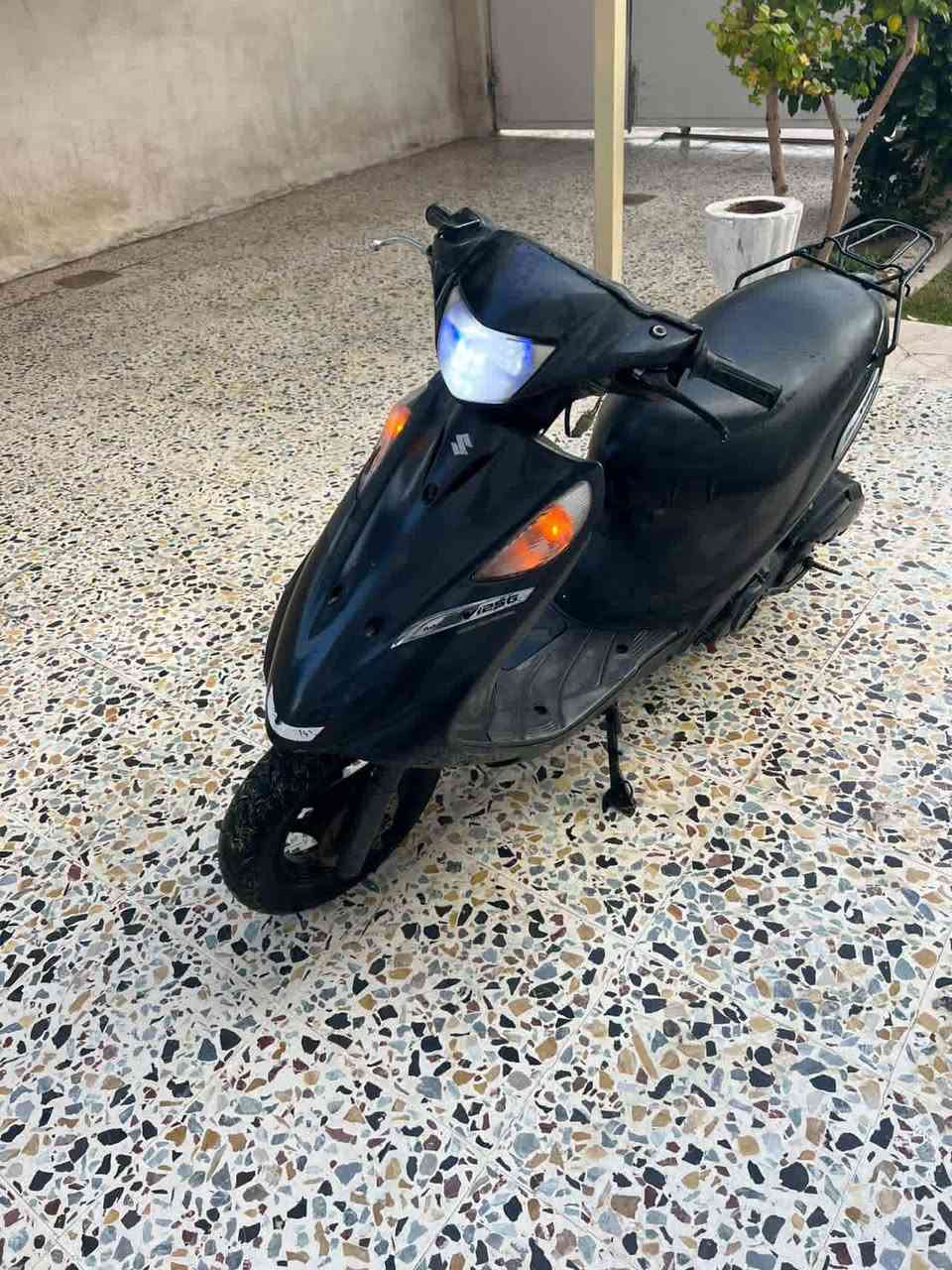 دراجه سازوكي ادريس ياباني للبيع
شغاله وجاهزه مابيها نقص 
السعر 375 الف 
المكان الفلوجه


**إذا كنت صاحب هذا الإعلان وتريد حذفه لأي سبب، رجاءا أرسل رسالة إلى الدعم الفني**