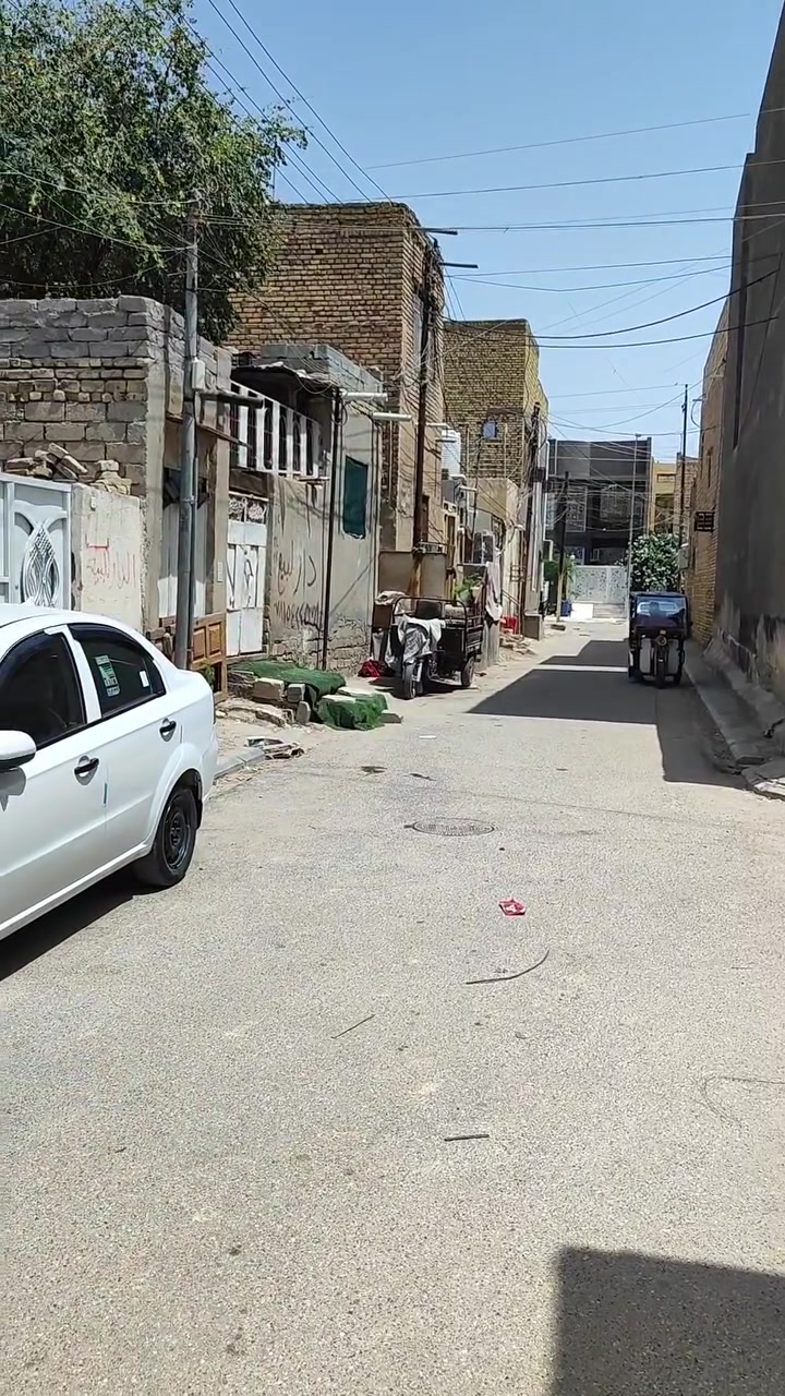 معروظ لدينا بيت خلفي 100م  بصالحيه يم ساحت ابو شيبه يم كليه المفتوحه 
***********
