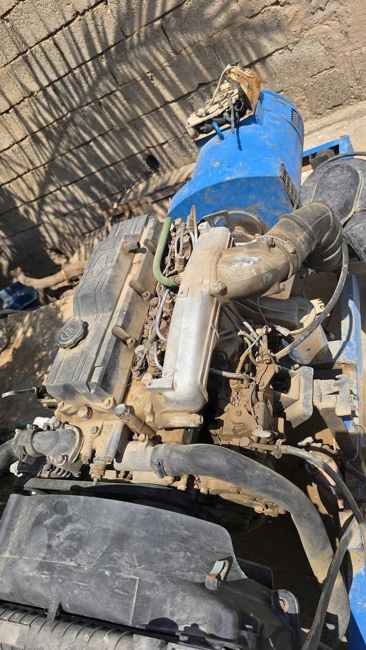 مولدة كيا للبيع 27001 ٣٠ كيفي يرادلهة ترتيب  
قبل فترة حمت عندي وطفيتهة وبعد ما شغلتها 
سكني جسر ديالى الكرغولية ***********
#السعر ١٠ أوراق وبيهة مجال لشراي اشلع عيوني وتدلل
