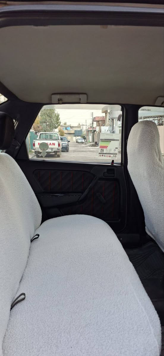 ***********-----***********
کۆبۆنی بەنزینی هەیە
شوێن :چەمچەماڵ نرخ: 55 
اۆپڵ مۆدێل ٩٢ مەکینە ١٨ گێڕو عادی
سەیارەکەی زۆر خاوینە
بێ خیاس و بێ دە عمو شیعارنیە
سەنەوە تا ٢٠٢٨ تازەیە
چوار تایەی تازەی بۆ بەستراوە
گێڕ و مەکینە و تاقم پێشی لۆک لۆکە
دوپە ڵەبۆیاخی هە یە کامل لە سە ربیلادە  ماڵدۆست بێ عە یب شمشمل, السليمانية
