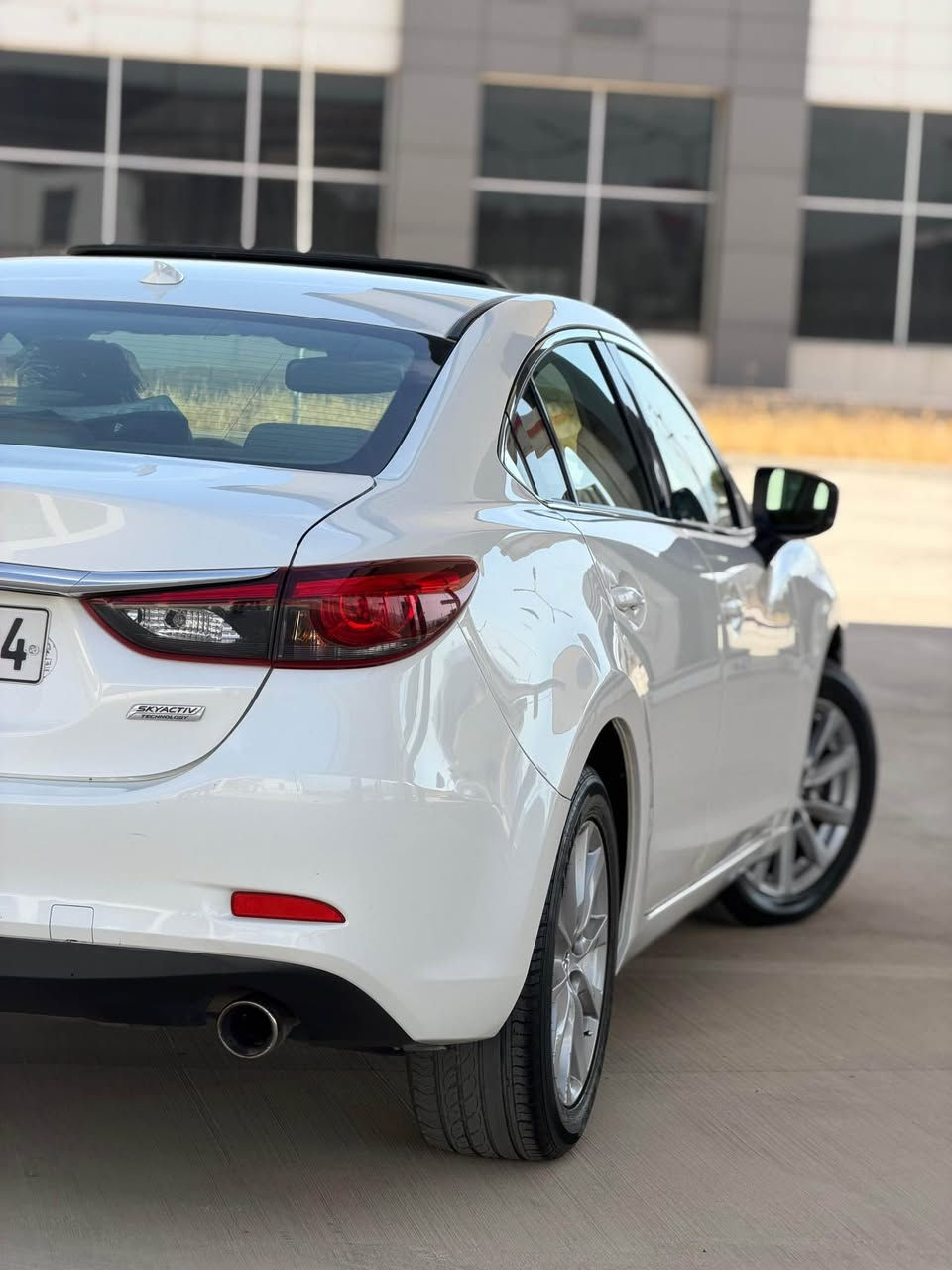 مازدا ٦ مۆدێل ٢٠١٧ سەنەوی و ڕێگەوبان تا ٢٠٢٨ تازەیە مواسەفاتەکانی فوول ( کوشن هیتەر - سلاید - ناوجلد ی زەرد - مۆدی سپۆرت - دەبڵ گێڕ - مکەبەرە بۆس - ئاوێنە ڕادار - کامیرە ٣٦٠ - بەسمە ) 
٣ پارچەی پێشی بۆیاخە کەمێک ناوی گرتوە  ٩٠ مایل ڕۆشتوە 
ژمارەی موبایل : *********** السليمانية, العراق
