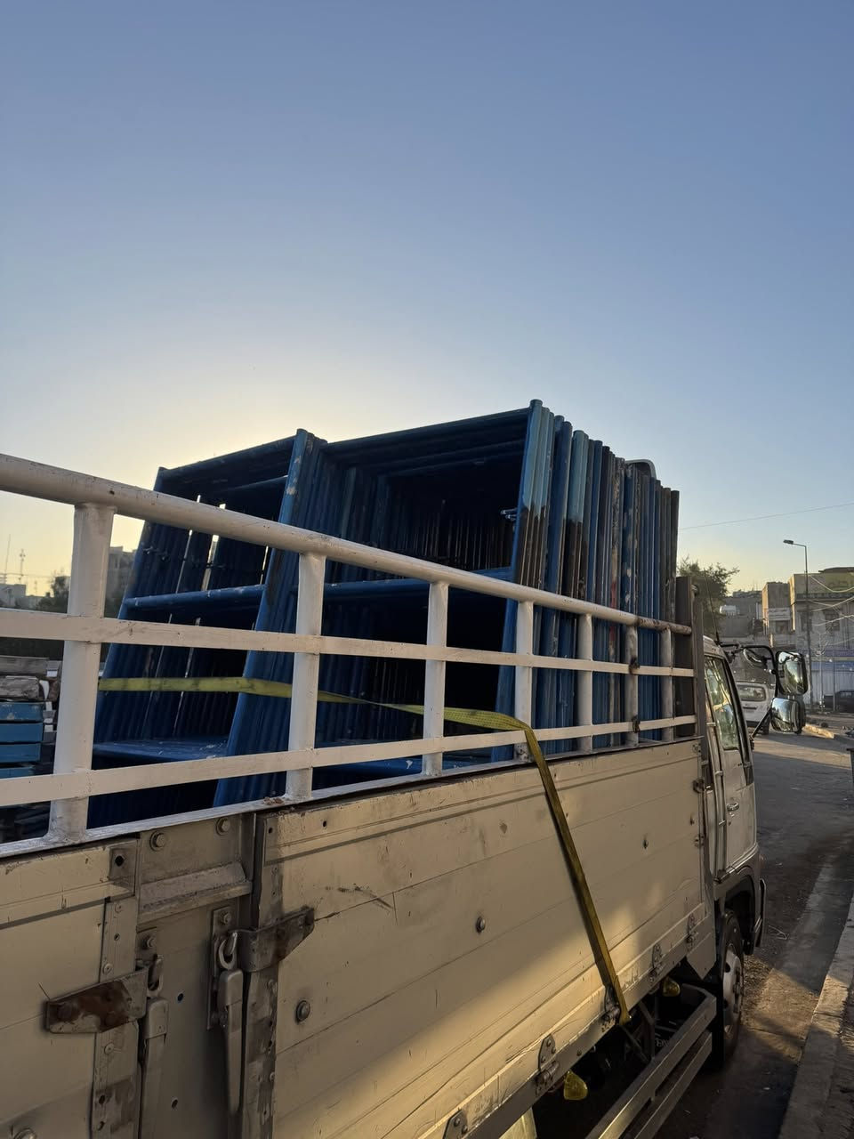 تم تجهيز السكلات الى محافظة البصرة يدالل ابو يزن ***********
السلام عليكم تأجير وبيع  وشراء السكلات الخدميه وسكلات يرانيه بوري وقفيص السكلات سقوف كابلوك والتركيه بسعر مناسب جدا (0772392528)
