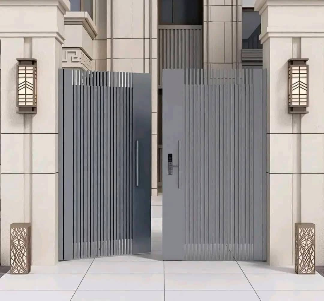 حدادة عامة ابواب وشبابيك ومراجيح وسقائف وجراجيب وابواب بديل خشب ابراهيم الحداد ***********
