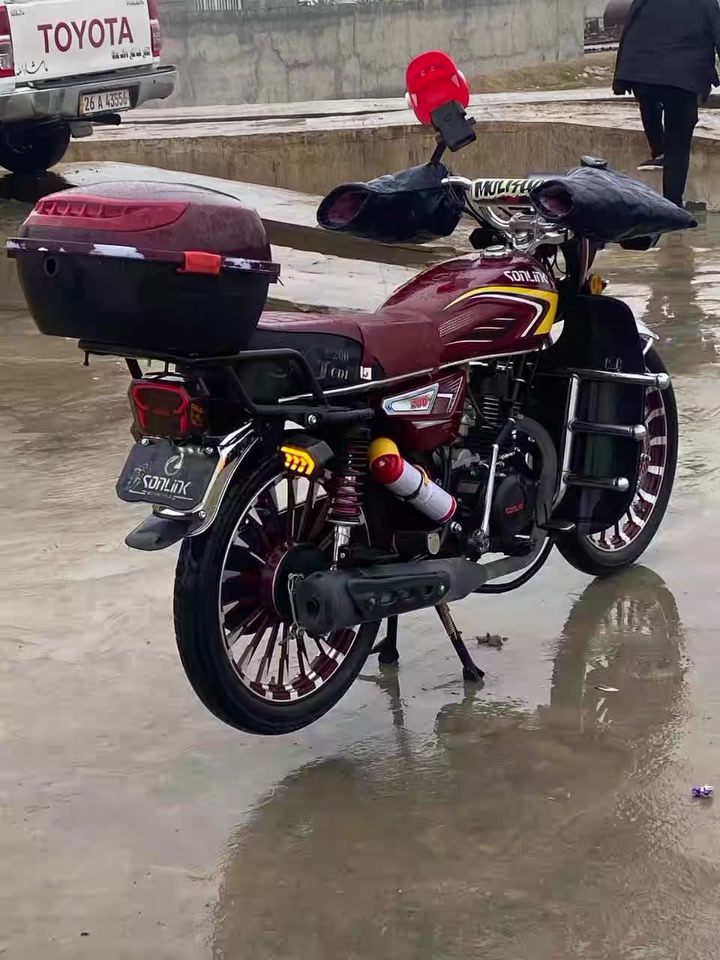 اسلام عليكم سيفان للبيع ضاغطه وزنجيل نضافة فول كدام عينك موديل2025برغي ماممدود علية
يعني شكد ماكلك نضيف ماتتوقع تجي تفحص و بيك خير ودلل السعر 850وبيها مجال مكاني سامراء الخاص مفتوح 🔓


**إذا كنت صاحب هذا الإعلان وتريد حذفه لأي سبب، رجاءا أرسل رسالة إلى الدعم الفني**