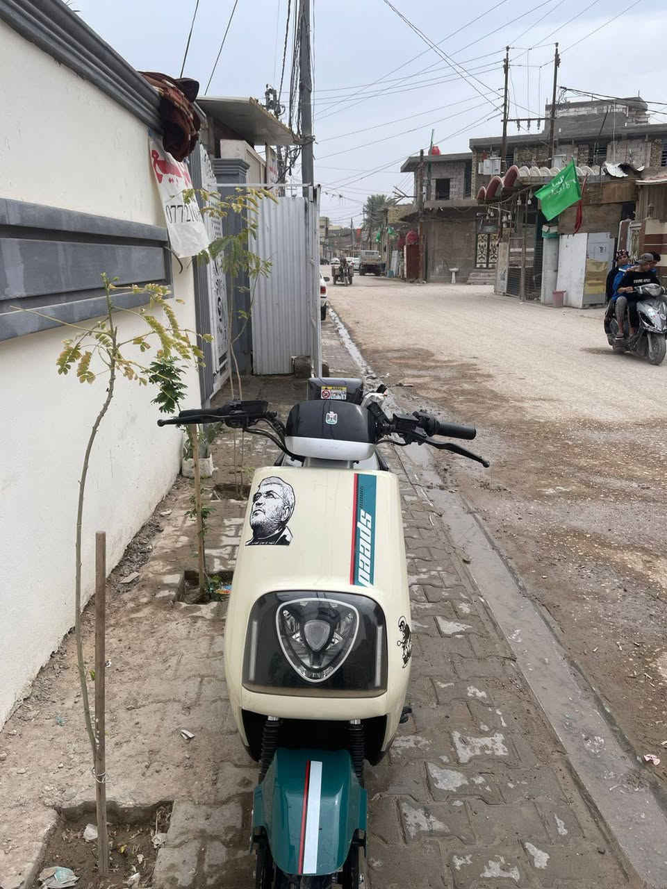 السلام عليكم دراجة شحن بوليس موديل 2024 جديده استخدام شخصي من الوكيل بيع مراوس حسب القناعة السعر 650 بيه مجال مكاني نجف كوفة اتصال واتساب ***********
