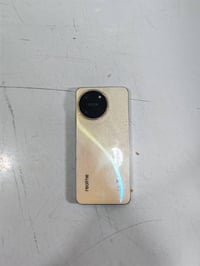 و بركاته  جهاز ريلمي 11 الجهاز نظيف ما داخل تصليح و كله شغال على الفحص...