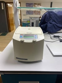 مايكروسنترفيوج • بيكمان كولتر • ٢٤ تيوب