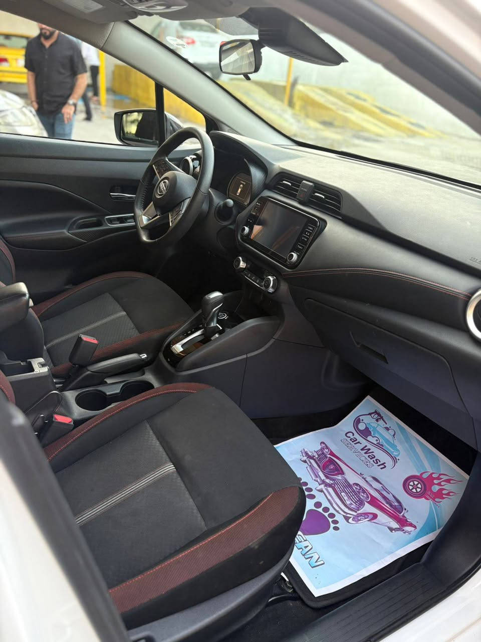 🚗🔥 للبيع – نيسان فيرسا SR موديل 2023 🔥
مواصفات SR
_حساس امامي وخلفي
_رادار امامي وخلفي
_كاميرا
_شاشة كبير
_شحن لاسلكي
_تحديد مسار وسرعة
_ويل كروم 
_ماشي40 الف كيلومتر
السيارة جاهزة من كل النواحي گبل تترقم بسمك 
ضررها جاملع وبنيد تبديل بدون دواخل فقط رصعة
السعر 128$
0.7.7.05178128
مكان السيارة كركوك كركوك, العراق


**إذا كنت صاحب هذا الإعلان وتريد حذفه لأي سبب، رجاءا أرسل رسالة إلى الدعم الفني**