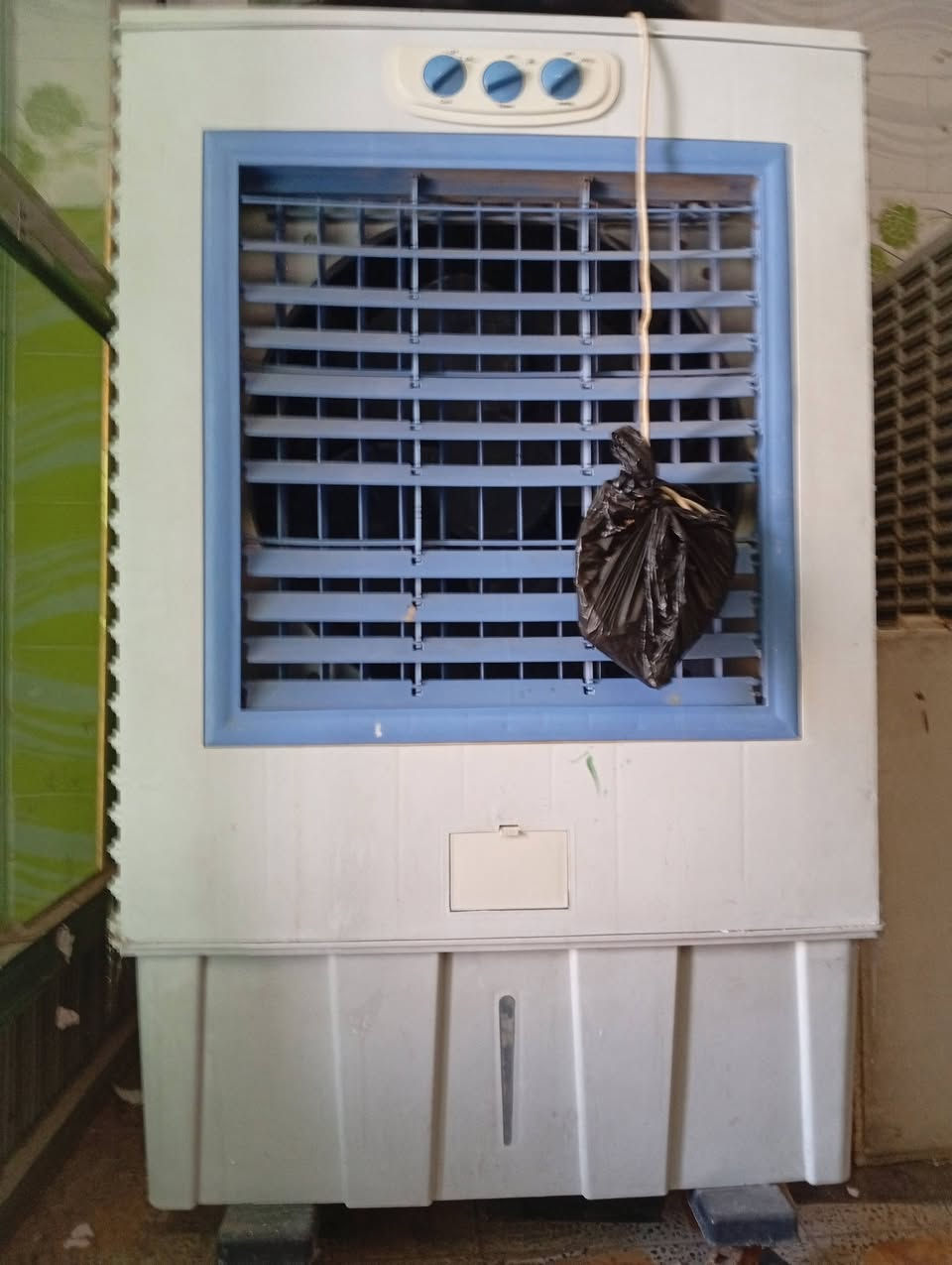 للبيع


**إذا كنت صاحب هذا الإعلان وتريد حذفه لأي سبب، رجاءا أرسل رسالة إلى الدعم الفني**