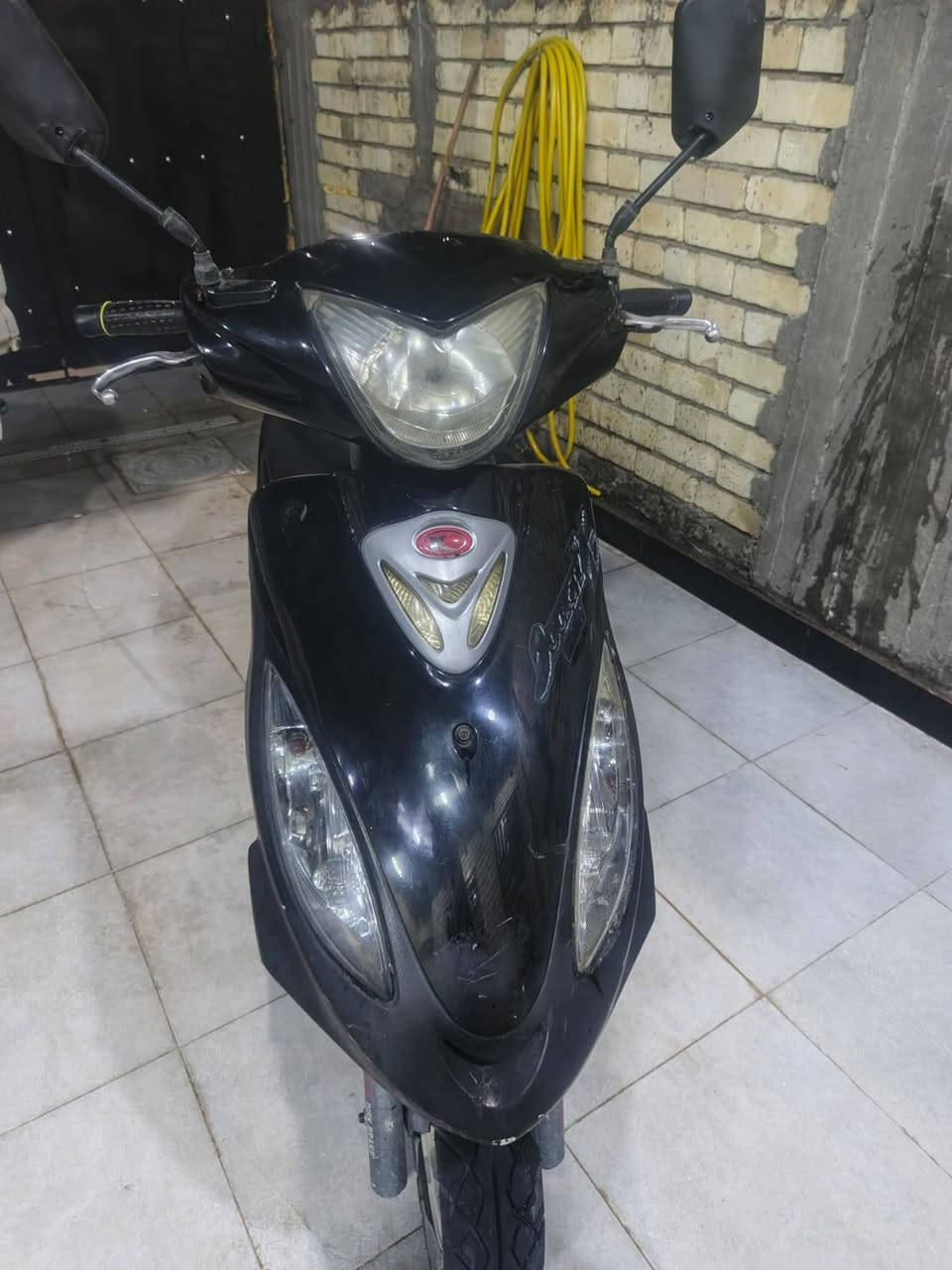 ​🏍️ دراجة كامكو جي فايف (Kamco G5) مميزة للبيع 🏍️
الموديل: 2009

​اللون: أسود ملكي فخم

​الحالة:  ونظيفة جداً (مكفولة، محرك ما مفتوح نهائياً، وعلى وضع بلادها) وجاهزة تماماً ومثل ما واضحة أمامكم بالصور.

​السعر: 750 ألف دينار (وبيها مجال بسيط للشراي الطيب)

​📍 العنوان والموقع

​النجف الأشرف - الحيدرية - عمود 591

​📞 للاستفسار والتواصل

​رقم الهاتف: ***********
#دراجات_العراق #دراجات_للبيع #كامكو_جي_فايف #كامكو_G5 #النجف_الأشرف #الحيدرية #سوق_الدراجات #دراجات_مستعملة #كامكو #بيع_وشراء_دراجات #دراجة_للبيع #النجف #سوق_الجمعة #دراجات_نظيفة
