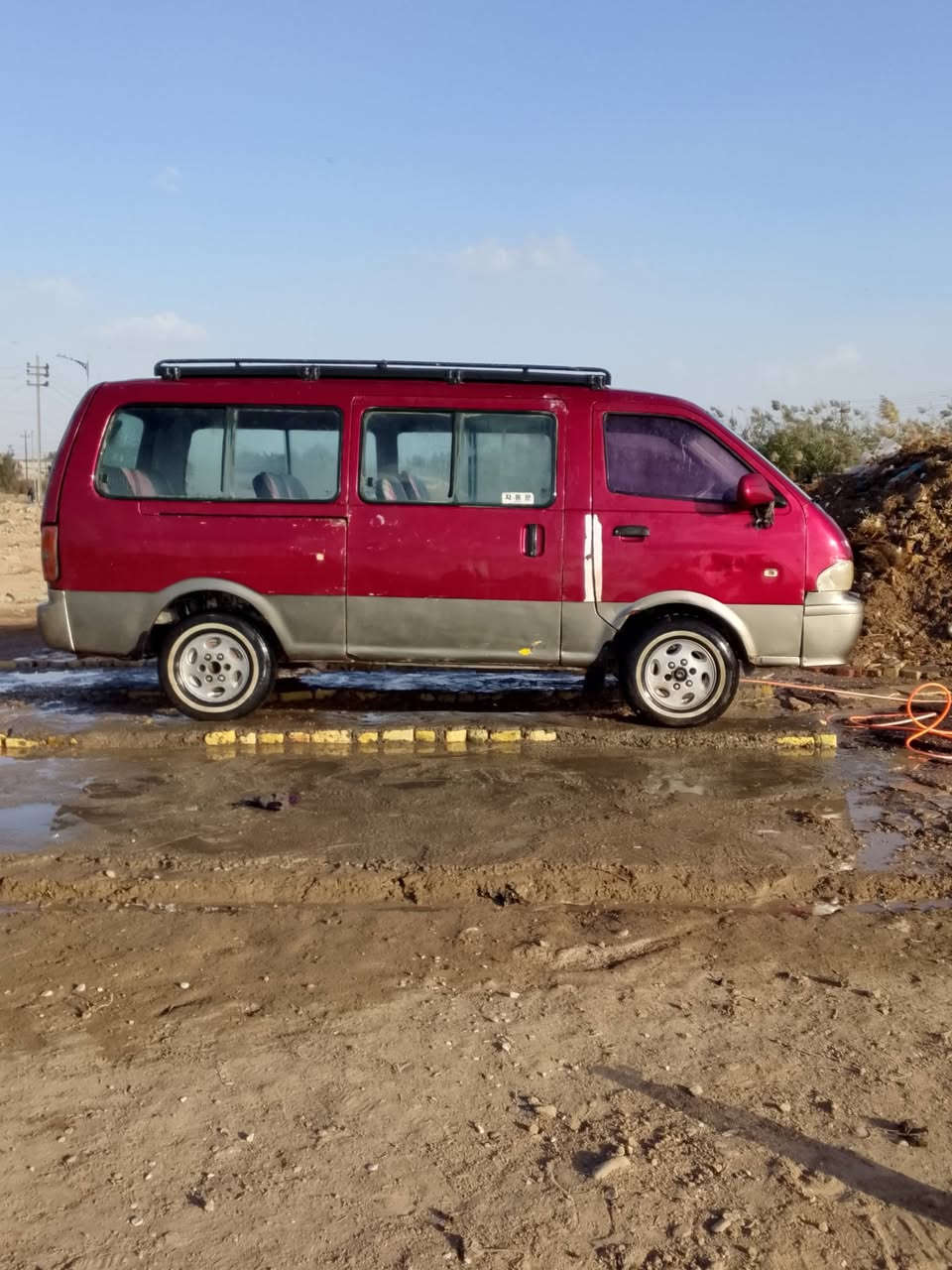 سلام عليكم ورحمه الله وبركاته
بريجو موديل 96 مكينه وكير وكسن مكفولات 
باتري جديد وباور جديد تخم تايرات سنويه 26%11%10
سعر 50وبيهه مجال كهربائيات كلهه شغاله 
سياره مصبوغه عام ***********
