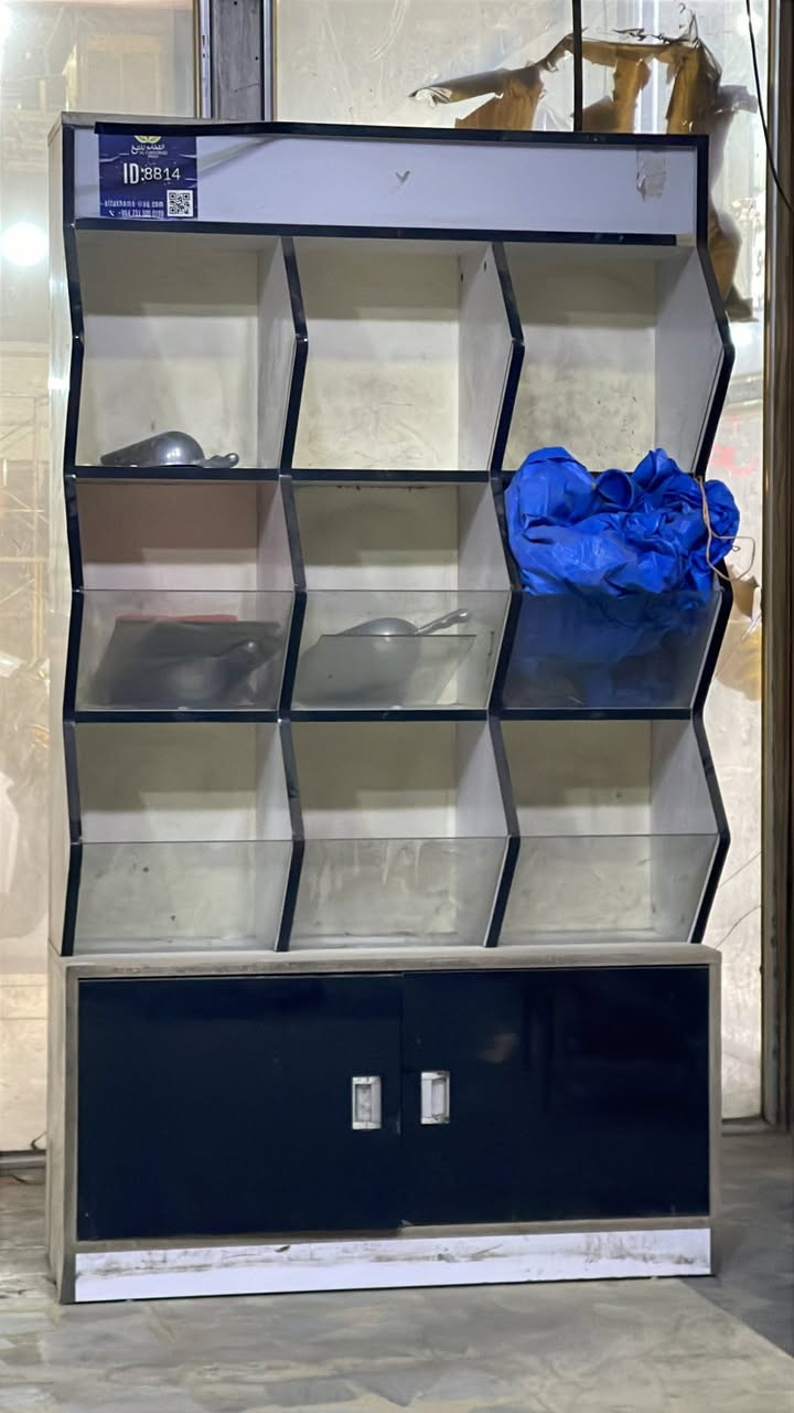 غراض اسواق للبيع  
فاترينة كرزات او بقوليات النوعيه التركي الاصلي  الثقيل 
+ 
سلت كنينكس للبيع حديدة 
سلات تسوق عدد ٣ 
سلت حديد عدد ٢ 

المكان بغداد الاعضميه للاستفسار 

***********
