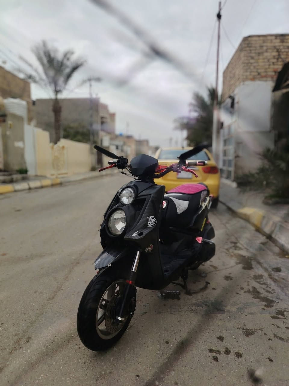 سلام عليكم سكنس جبلي دراجه تزويد ياباني اصلي مكينه بلاد وياله نجمه ياباني دبلات امامي خلفي دسك امامي ياباني  يدات بريك قبق بنزين دواسات رجل بكلايت خلفي كوسو مزوعه تزويد خارجي فقط مكينه عله وضع الياباني  نقصها بس كفر أمامي مصوره بل فيديو مكاني ديالى بعقوبه تحرير رقم ***********خاص مامتواجد
