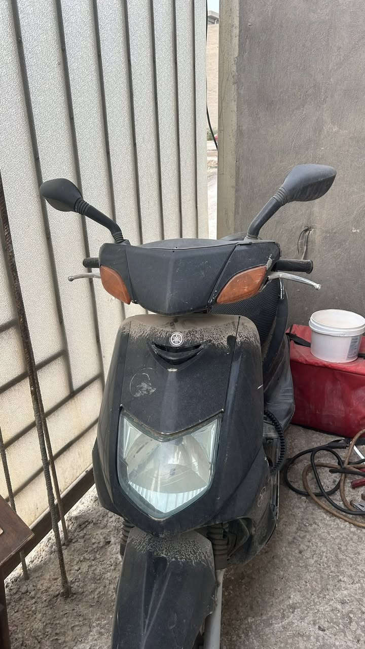 السلام عليكم دراجه سكنس نثيه تشتغل شلعه مابيه بيع كوم حديد مكاني الصابيات  قرب جسر الدوار***********
