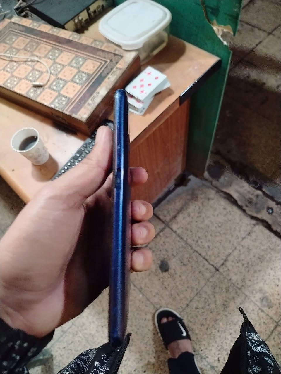 سلام عليكم تليفون للبيع دكمه عاطله مال تشغيل بس سعر80 الف وبي مجال ***********
