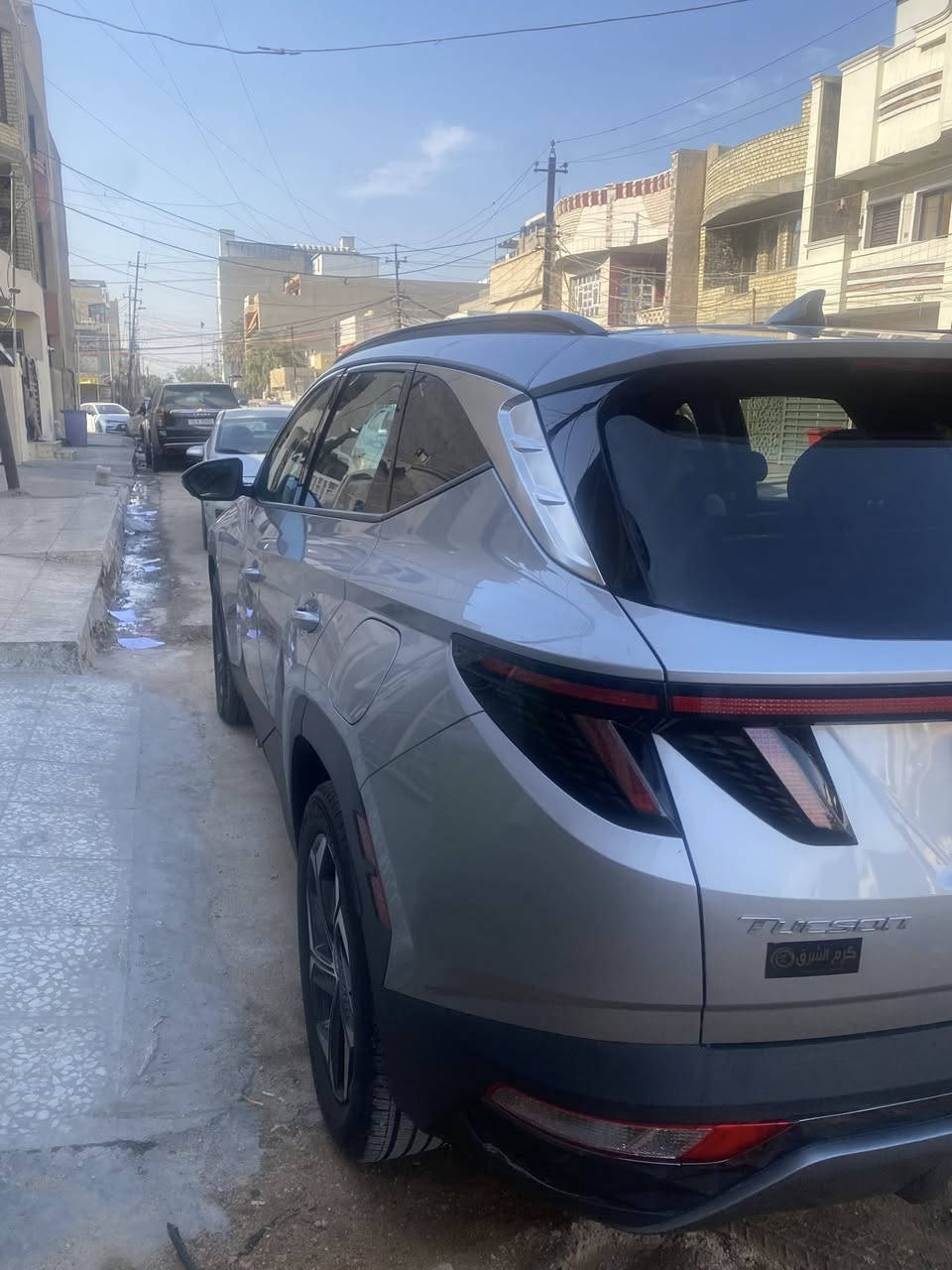 توكسان موديل 2024 واردامريكي هايبرد حادث جاملغ الأيمن امبدل ومصبوغ وأربعة أصابع بالحافة مال بنيد  فقط بدون شاصي او لغد بدون ايرباك فول واحد على واحد هاترك يعني بنوراما جلد خمس كامرات تدفئة تبريد بالكشنات ذاكرة كشن هواي بيها مواصفات  رقم بغداد انكليزي ابسمي ماشية 14الف مكاني بغداد الجديده السعر 215 وبيها شي بسيط ***********
