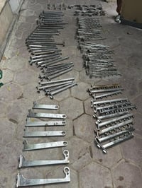 استاندات مال محل تفيد اهل المحلات للبيع  المكان بغداد الرصافة للتواصل ...