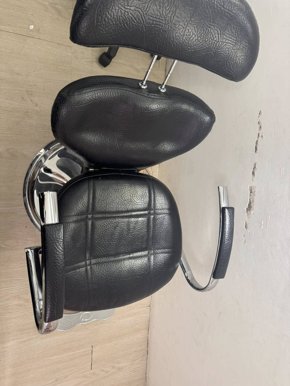 كرسي حلاقة جديد لوك الاصلي سعر90


**إذا كنت صاحب هذا الإعلان وتريد حذفه لأي سبب، رجاءا أرسل رسالة إلى الدعم الفني**