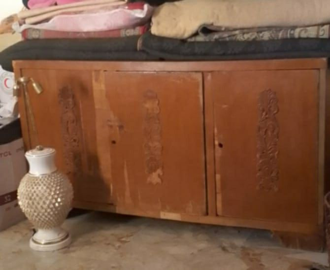 بيع مستعجل تكريت ديوم اسعار 
الثلاجه 40
الغساله مال اطفال 40
البوفيه 30 لأن الباب مالتهه يرادلهه شد 
الصوبه 25
الكاونتر 250
والتيبلام عشره اليم البوفيه


**إذا كنت صاحب هذا الإعلان وتريد حذفه لأي سبب، رجاءا أرسل رسالة إلى الدعم الفني**