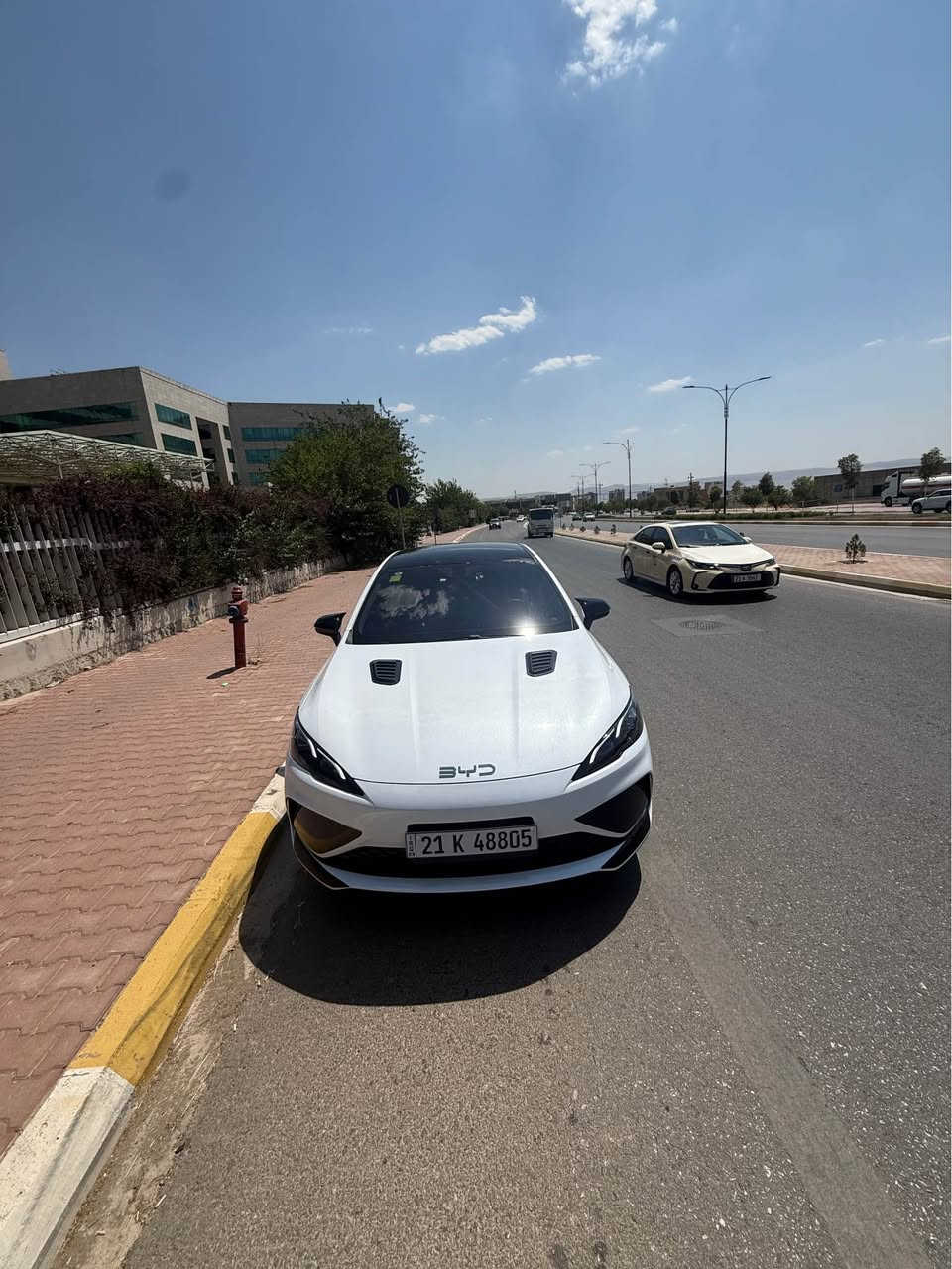 BYD Sell 05 DM-i full 

بی وای دی سێل ٠٥ ناو کرێمی مەرغوبی بازاڕ

تەنها ٤کم رۆیشتوە بە هەردوو مۆدەکەی

دەعمی بۆ دەعمی گەردی نییە کلین بە زەمانی هەموو فەحسێک

بۆیاخ تەنک

کامل عەشیای خۆی و کارتی خۆی لەگەلە

کامل جوانکاری بۆ کراوە زۆر راقییە

بەرگی کوشنی تێ گیراوە
گاعی عەسلی سەر دۆسەی بۆ کراوە
لەزگەی پانۆرامای بۆ کراوە
جوانکاریەکانی دەرەوەی کامل بۆ کراوە

تازە ڕۆنی گۆڕاوە

تەحویل و غرامە بە زەمان

گێڕ و مەکینە و کارەباییات بە زەمانی هەموو فەحسێک

سەیارەکەم سفر سفرە بە هەموو زەمانێک نرخەکەشم زۆر زۆر دۆستانەیە و زۆر لە خوار نرخی خۆیەتی

نرخی زۆر گونجاو 

بۆ پەیوەندی

0️⃣7️⃣7️⃣2️⃣9️⃣6️⃣3️⃣0️⃣9️⃣9️⃣0️⃣

***********

*********** السليمانية, العراق
