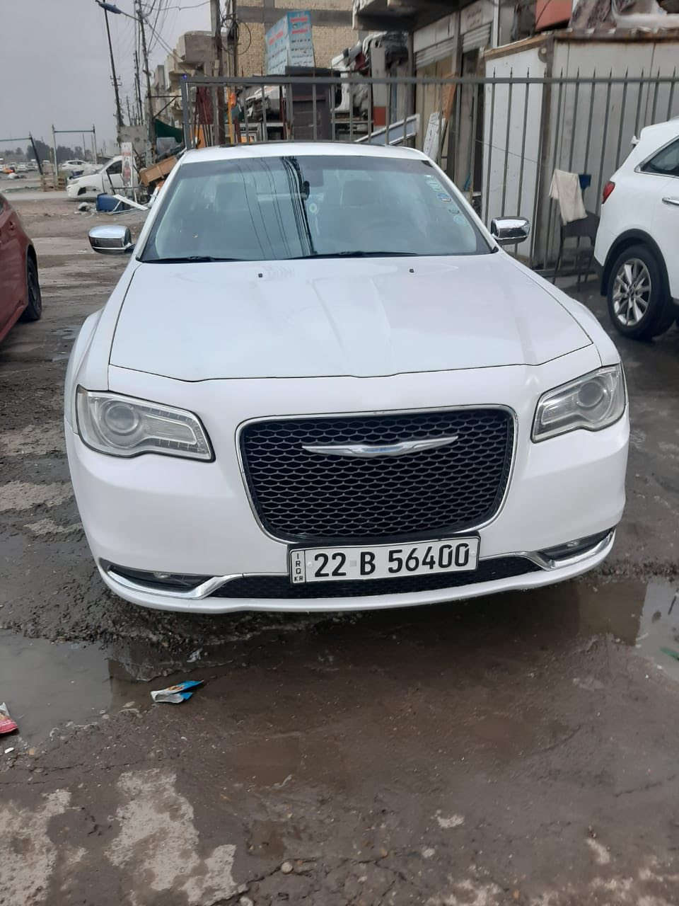 السلام عليكم اوباما للبيع موديل2017فول واحد على واحد بيهة قطعة وحدة فقط الباب الورة السائق مفتوحة وشكلهة احلا من الصور مامشتغلة على خط ابد مكانهة المشتل +964 770 345 0221 اني مكلف بلنشر فقط
