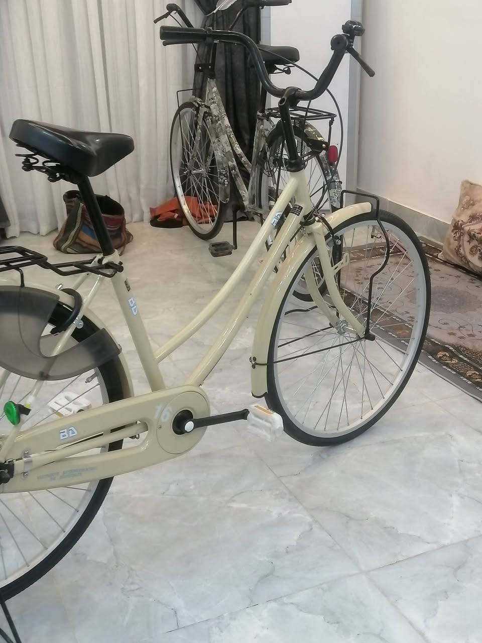 سلام عليكم باسكل البيع مديل 2022نضافه فول شركت BD باسكل نذيف حاويه مكان  سعر 150وبي مجال  رقم فقط واتساب ***********
