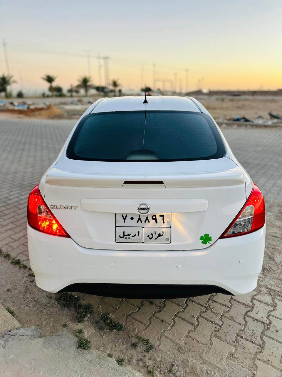 نيسان هنديه اصل  موديل 2022
يدات نيكل -سبايدر-اي بي س جديده ماشيه 81فقط بيها بنيد مبدل ولباقي كفاله 
السعر 98وبيها مجال 
*********** النجف, العراق

